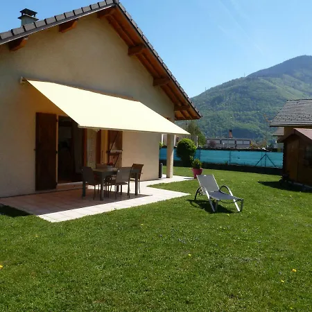 La Belle Etoile Bed & Breakfast *
