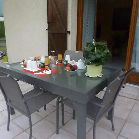 La Belle Etoile Bed & Breakfast *